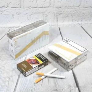 Buy Marlboro Superkings Gold in Scotland